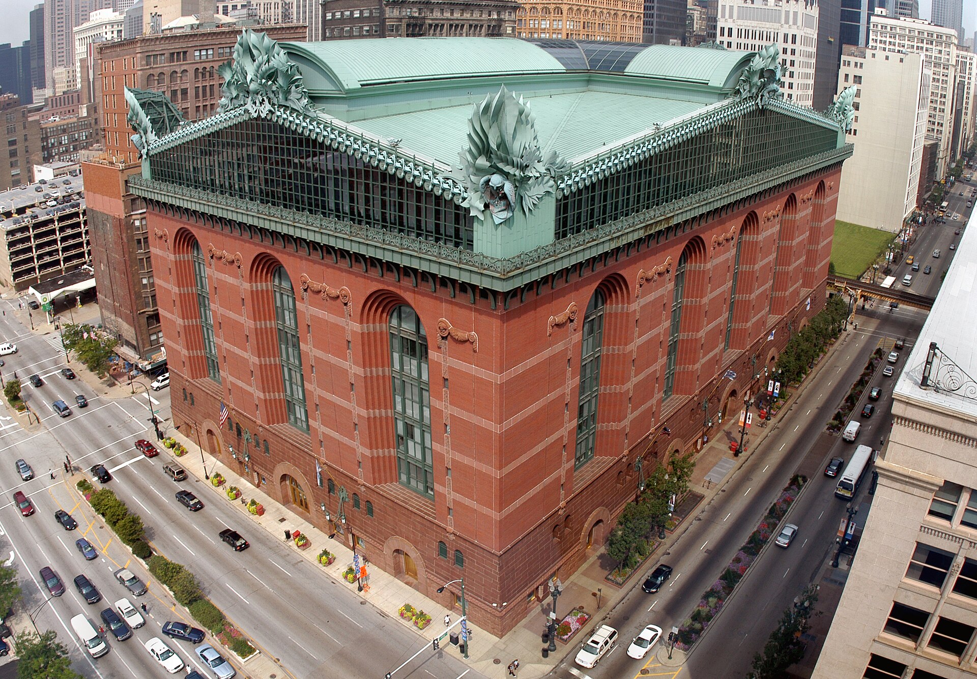 Harold Washington Library Center exterior