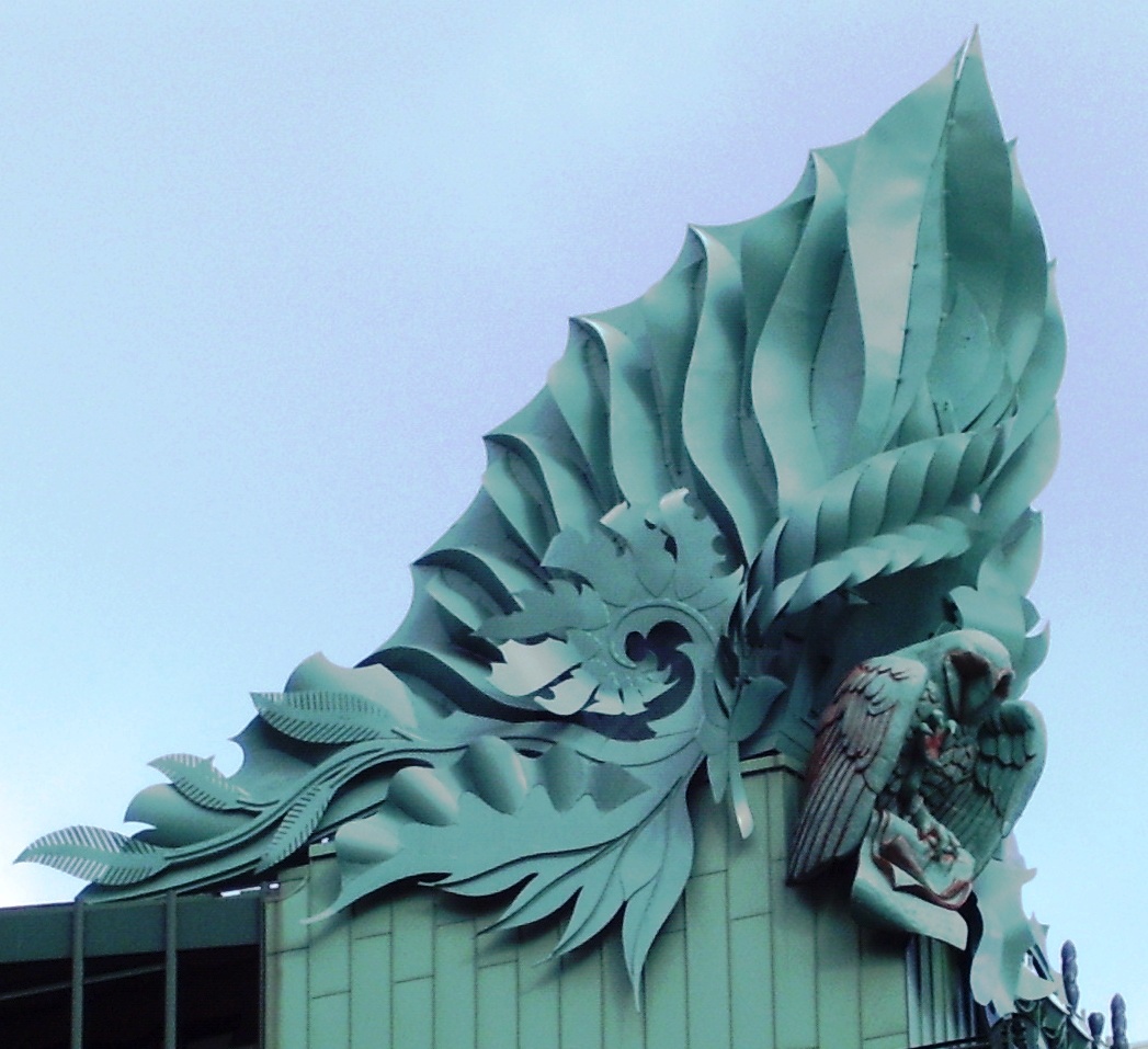 Owl sculpture on the Harold Washington Library roof