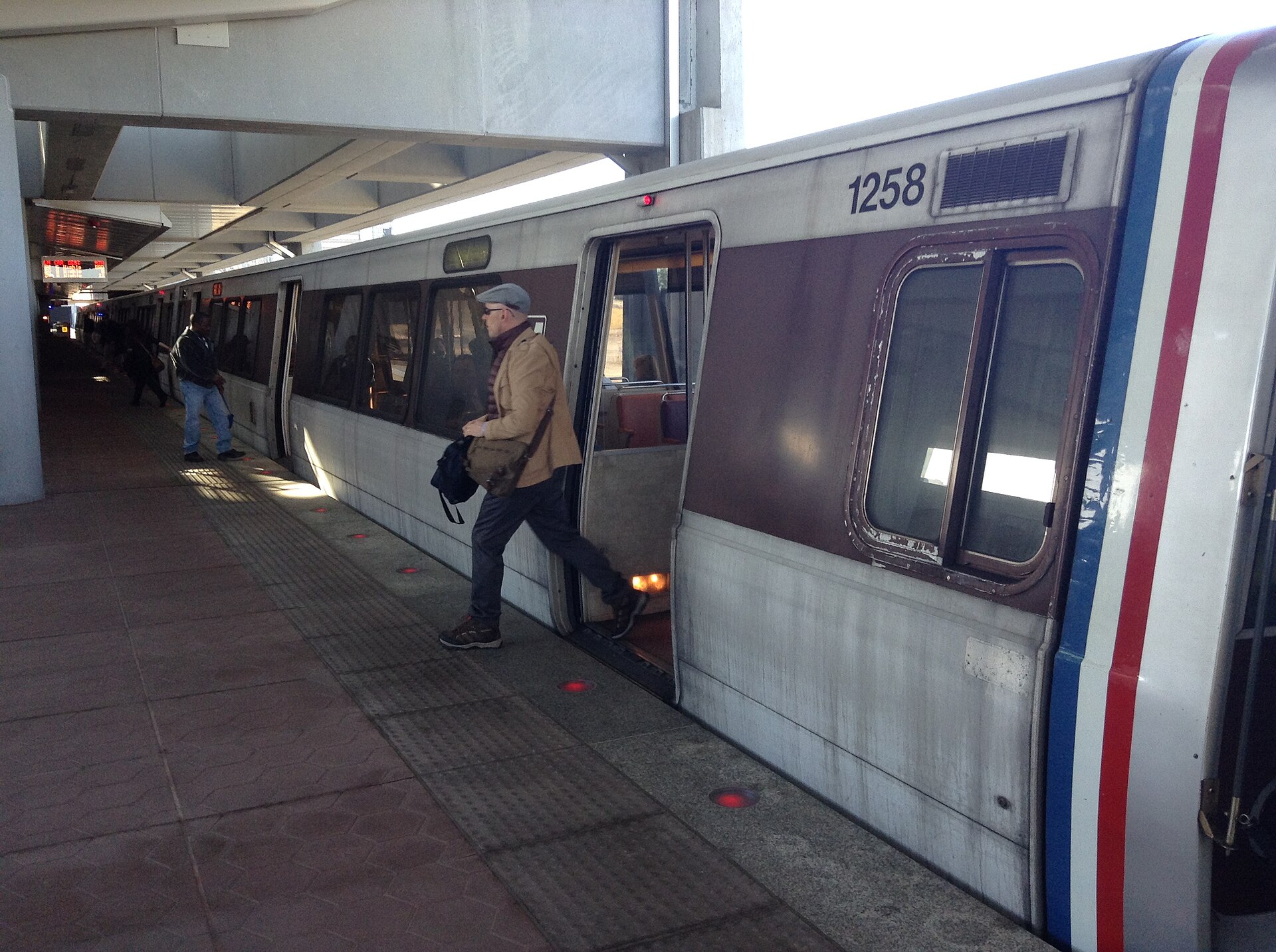 Silver Line train at Tysons station
