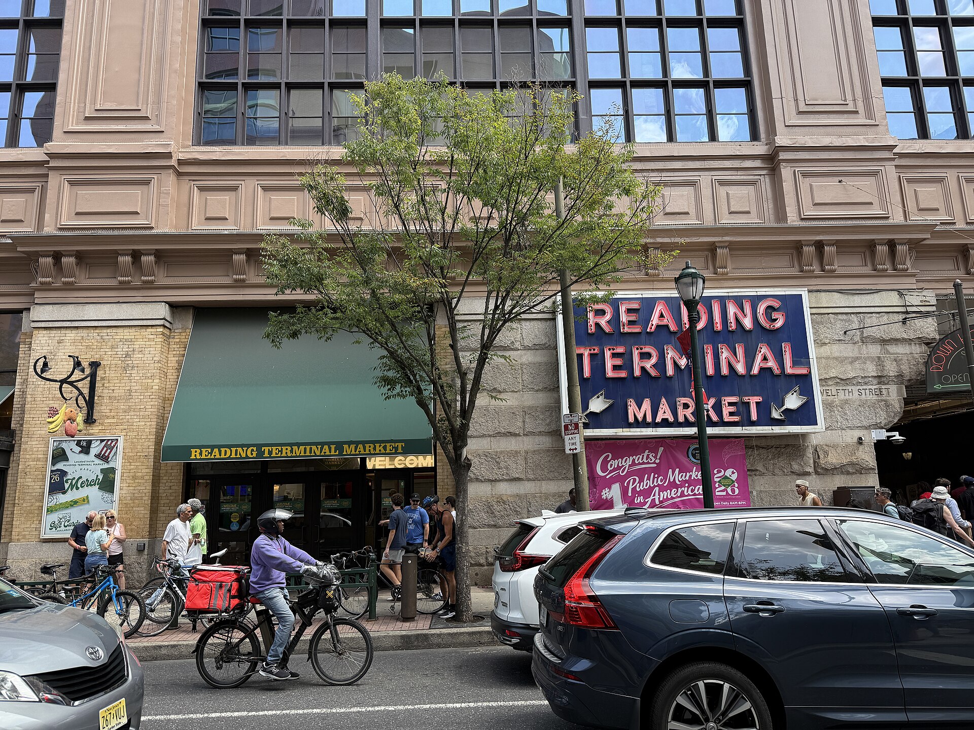 Reading Terminal Market entrance on 12th Street